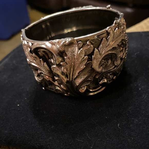 Vintage silver cuff with art nouveau design